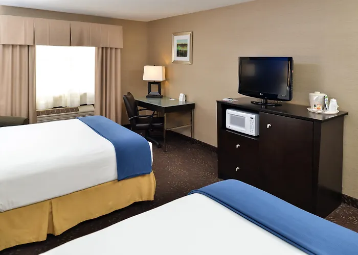 Top Hotels near Discovery Place Charlotte